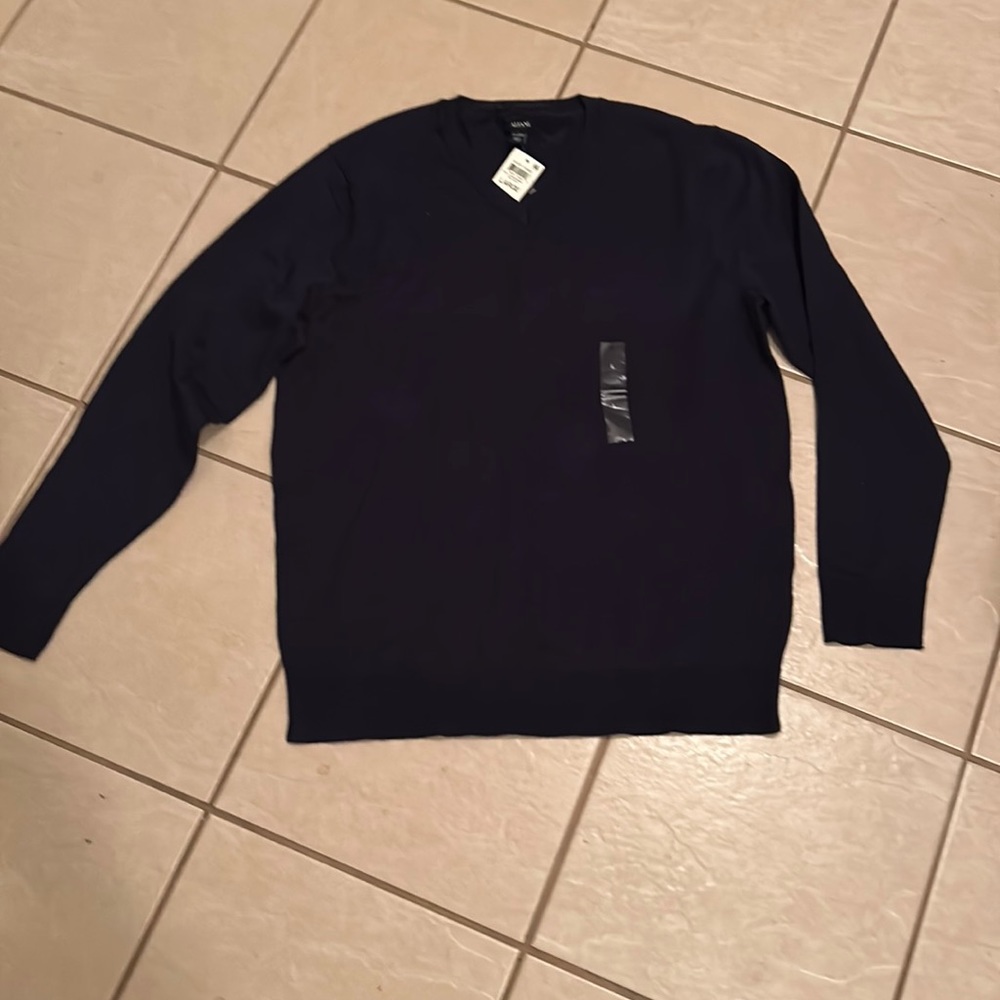 Alfani V neck sweater